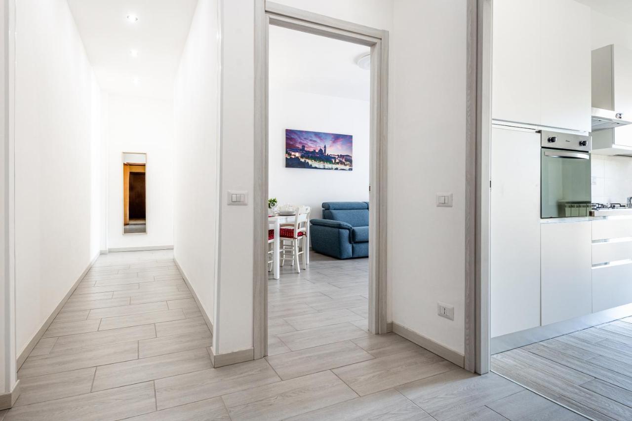 House Near Train StationA/C Apartment Seriate Bagian luar foto